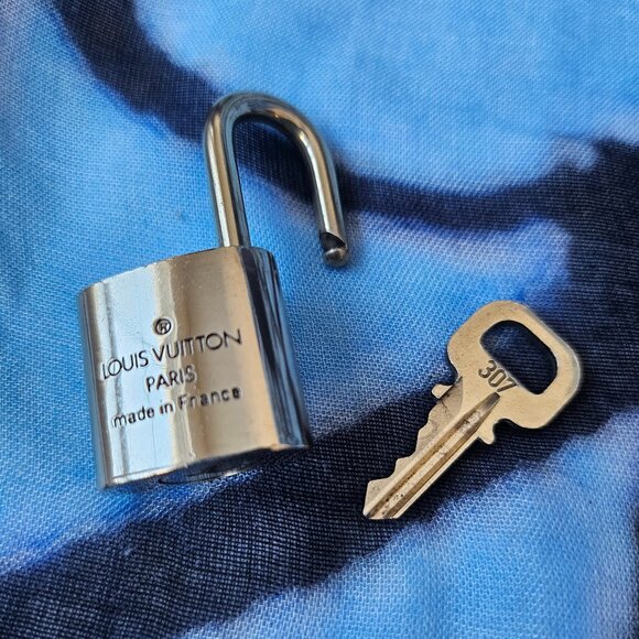 Louis Vuitton Accessories - LV lock & key #307